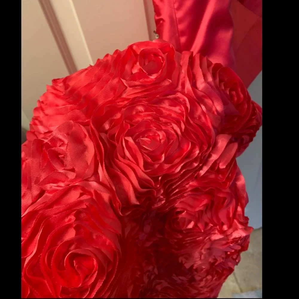 Size 10 Hot Pink Tony Bowls One Shoulder Floral Cocktail Dress (fits like an 8) - Picture 7 of 13